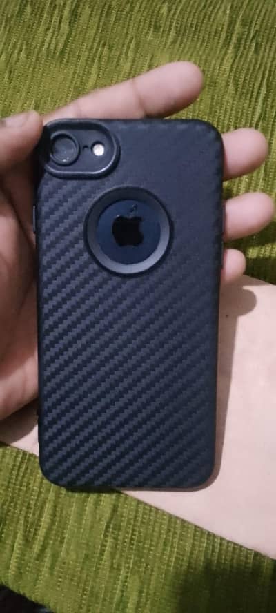 iphone 7 32GB non PTA LLA model