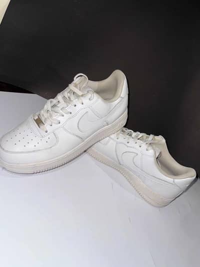 Nike double white