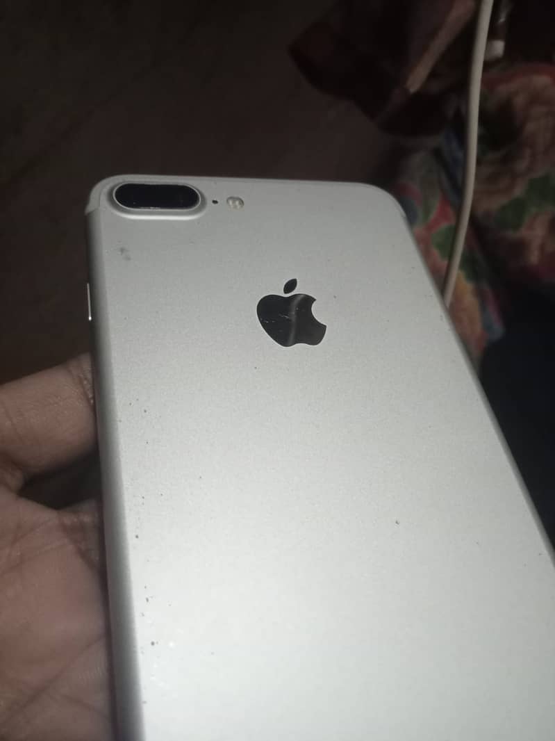 Apple iPhone7plus 5