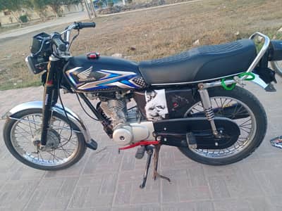 Honda CG 125 2018B lush condition family use