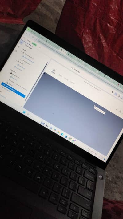 Dell latitude 5400 i5 8th generation