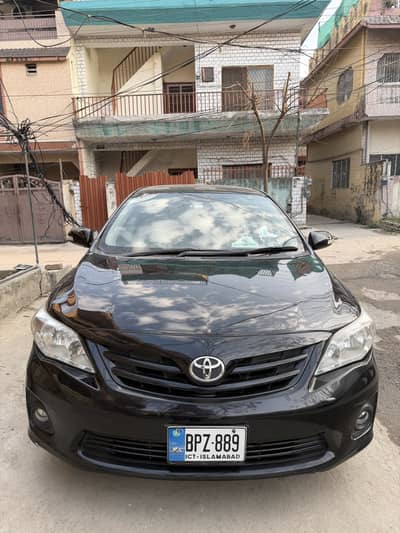 Toyota corolla gli altis 1.8 2008 model 2010 uplift