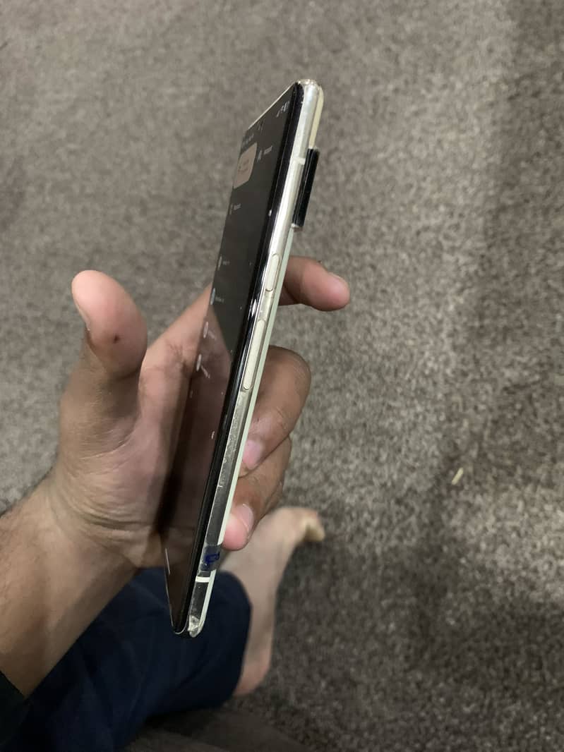 Google pixel 6 pro 1