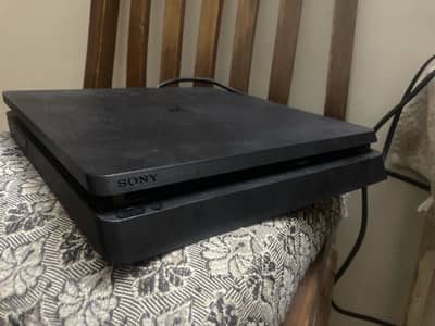 PS4 Slim Non-Sealed Non jb