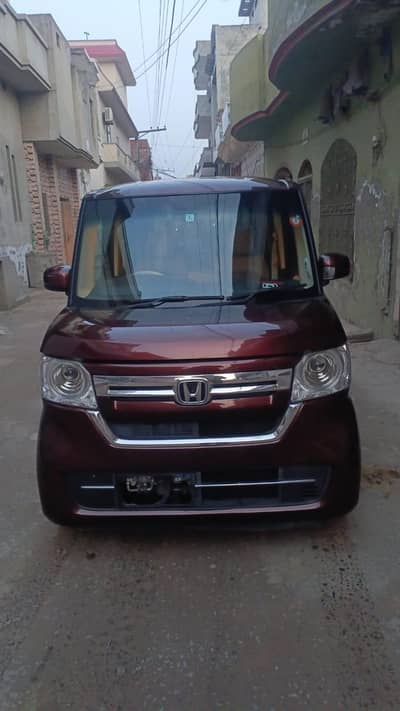 Honda N Box Luxury Car