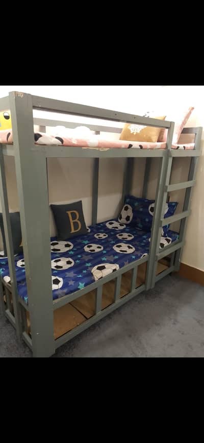 bunker bed