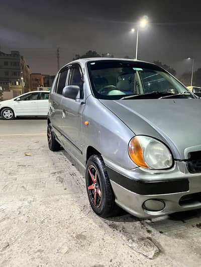 Hyundai Santro Club GV