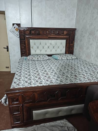 Brand new king size bed | Just 2 days used