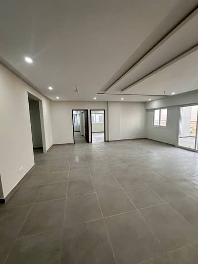 Lavish 3 Bedrooms Penthouse Available For Sale In Capital Residencia