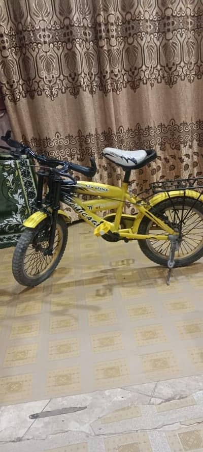 bacho ki cycle, strong Frame, Smooth Ride and for sale.