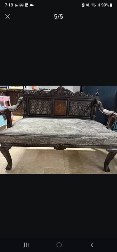 chiniot sofa