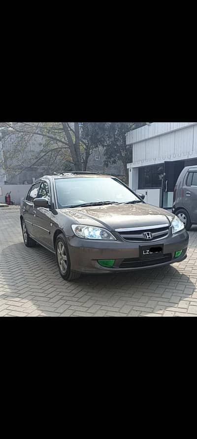 Civic vti oriel 2005 fit car 100% non accidental home used