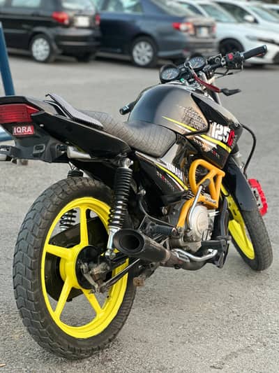 Yamaha ybr 125 G converted into 2022
