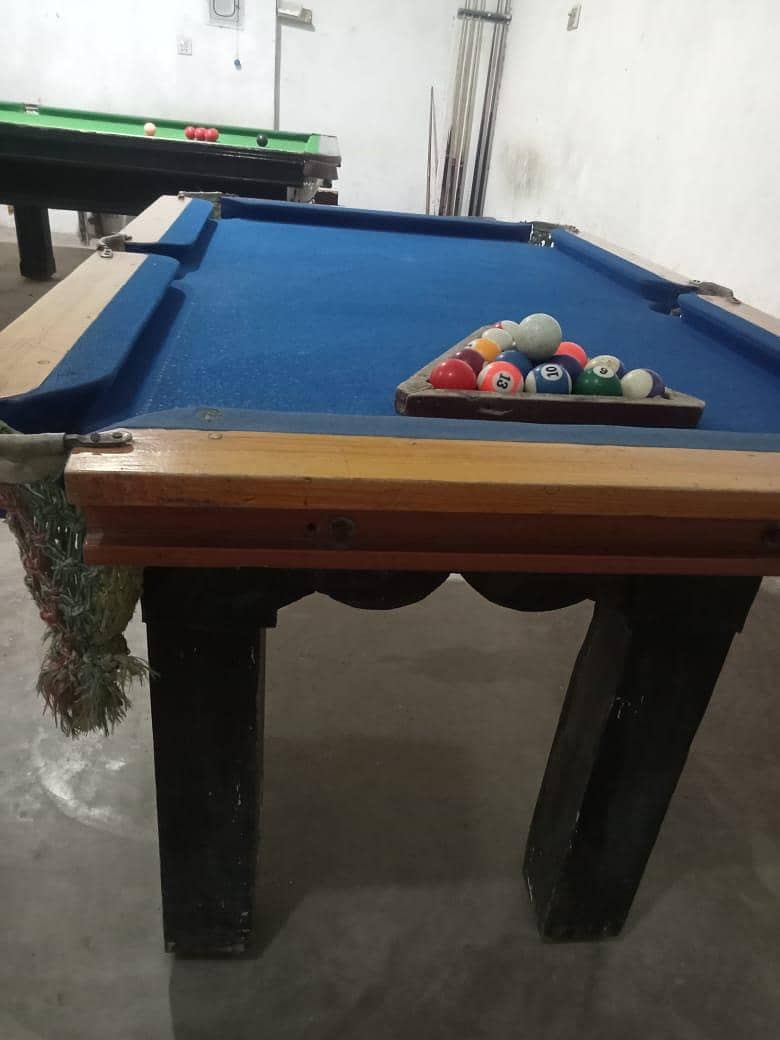 SNOOKER TABLE 2