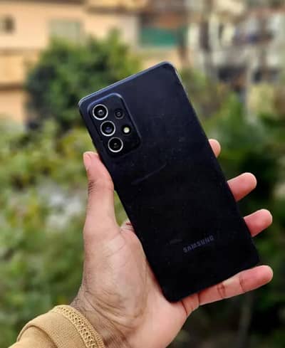 Samsung Galaxy A72 Official PTA Proved (With Box) For Sale & Exchange