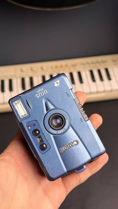 Antique cameras, vintage camera, old camera, camera, old kodak camera