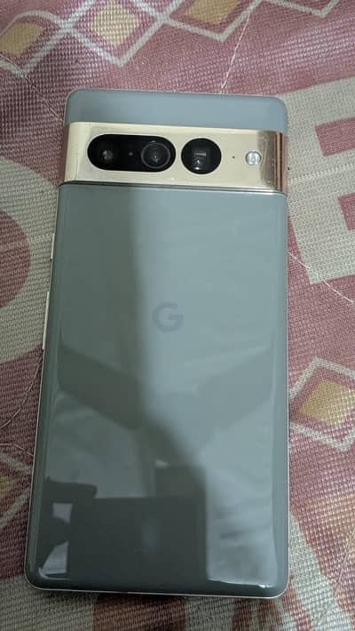 Google Pixel 7 pro PTA Approve No other fault just line and corner dot