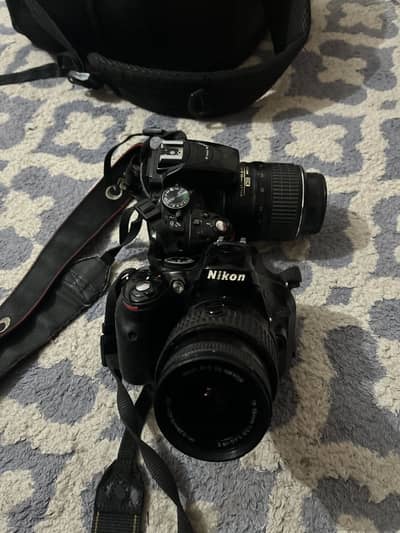 DSLR Nikon 5200 And 5300