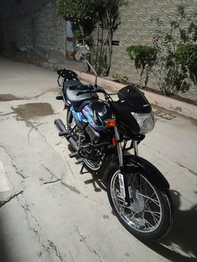 Honda pridor Black color