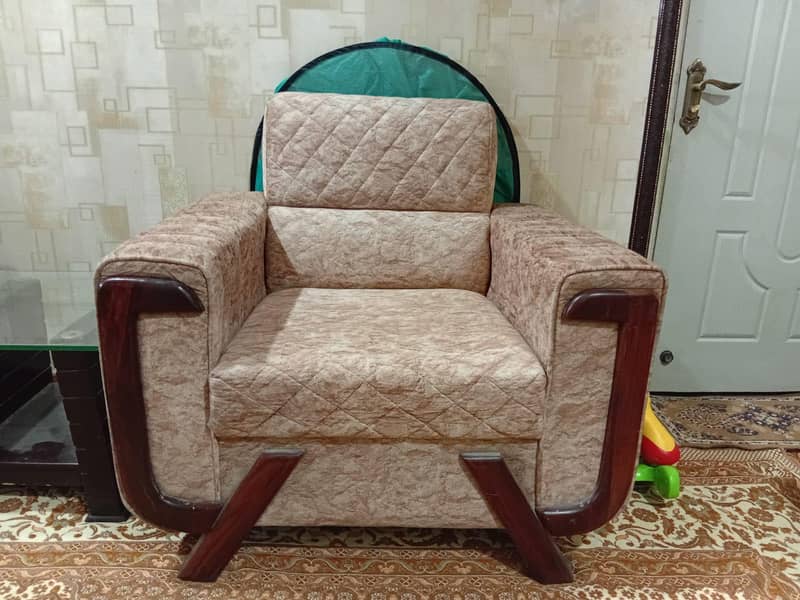 Branded Sofa Set 1