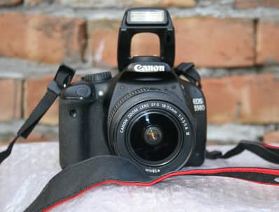 Canon 550D DSLR Camera