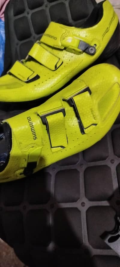 cycling shoes 42 size