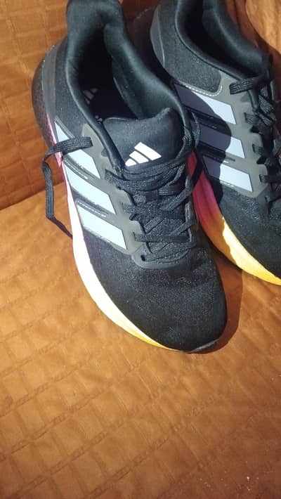 adidas ultrarun 5 made in vatnam  03080495898 size 10