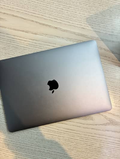 MacBook Pro M2 (13-inch, 2022) - , Grey