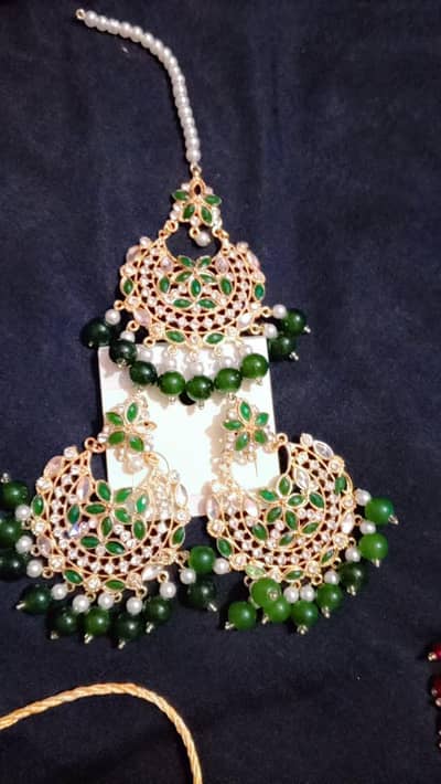 jewelry set for sale urgently