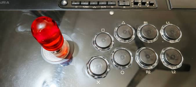 Qanba Obsidian 2 with box and paper work