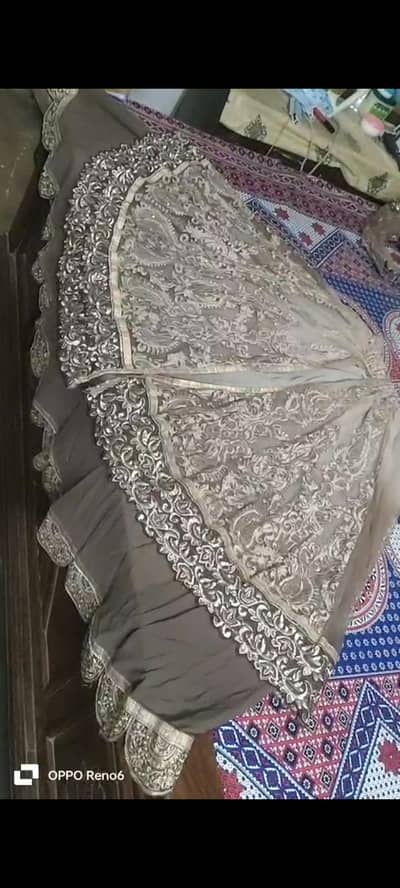 2 time use just Indian dress han lehnga kurti han good condition.