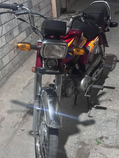 Honda cd70 like new for sale