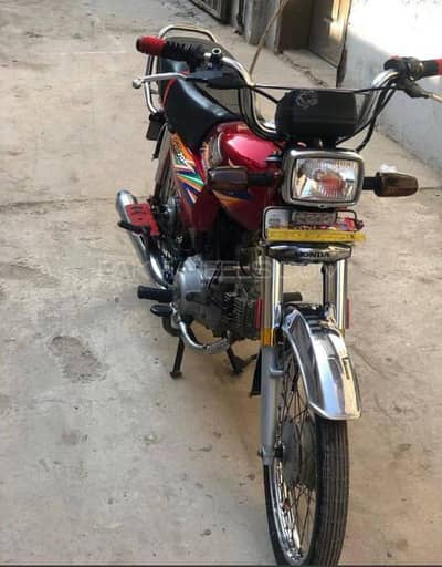 full need condition bike engine geanman Total German ha Two t tyre bhi
