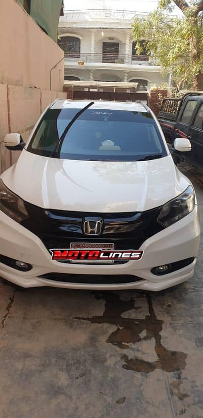 Honda VEZEL 2015 Model – 2016 Registration