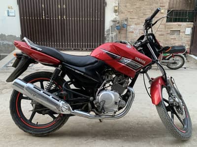 Yamaha ybr 125 2016 Urgent