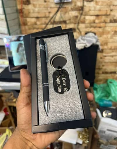 customize pen box set