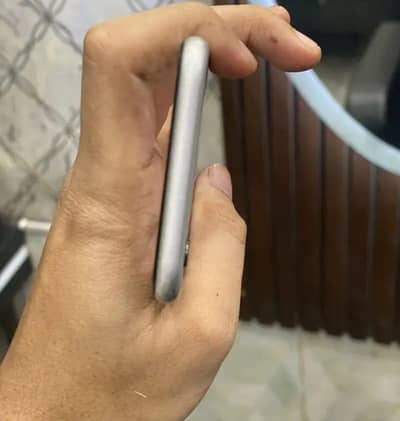 iPhone 6 plas 128 GB with box my WhatsApp number 0347/72/98/721