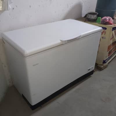 Hair D freezer  excellent condition 