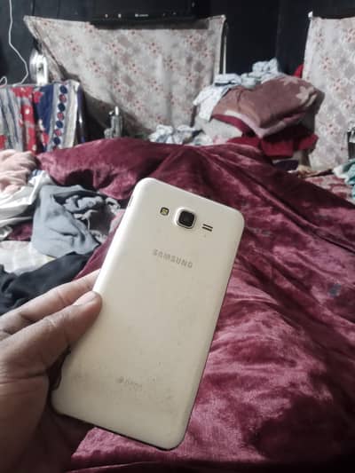 j7 ok pta parove hy ok