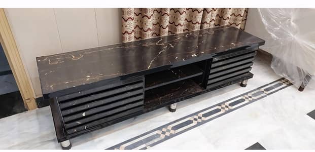 Led Tv table Console big size 65 inch brand new condition unique look