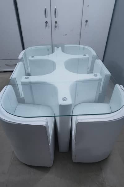 Dning Table 6 seater