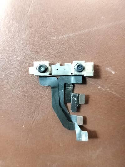 iPhone X frain camra