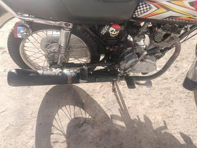 16 model urgent sale Karna ha
