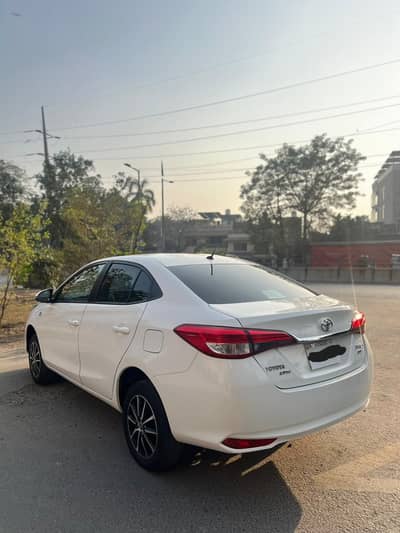 Toyota Yaris 1.3 Automatic 2023