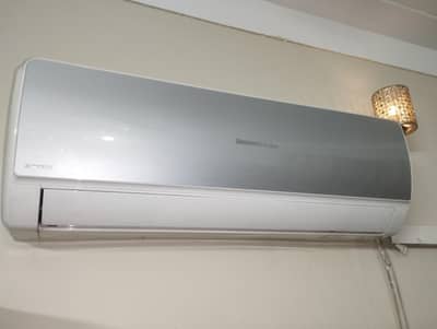 changhong Ruba A/C 1.5 ton