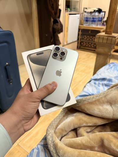 iPhone 15 Pro Max Factory unlock