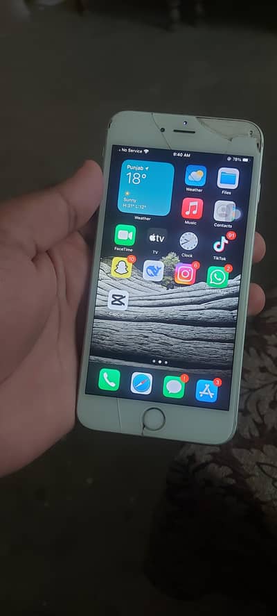 IPhone 6s plus (negotiable)