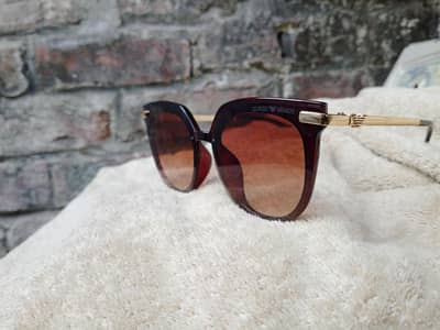 Giorgio Armani sunglasses condition 10/10