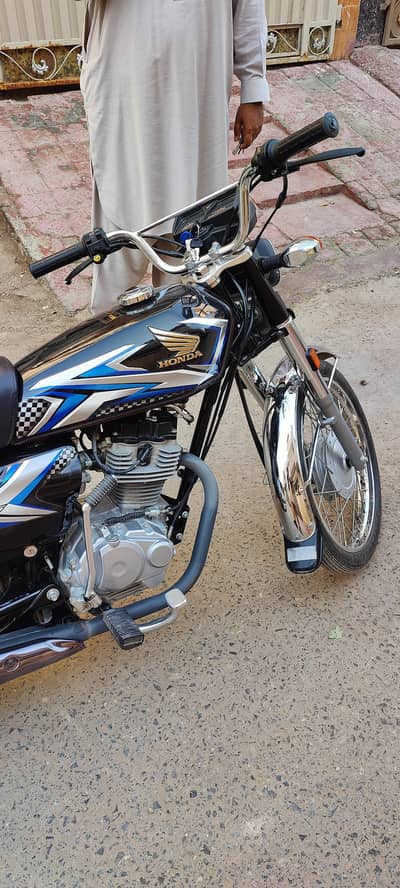 Honda CG125 First Owner Low Milage Bike