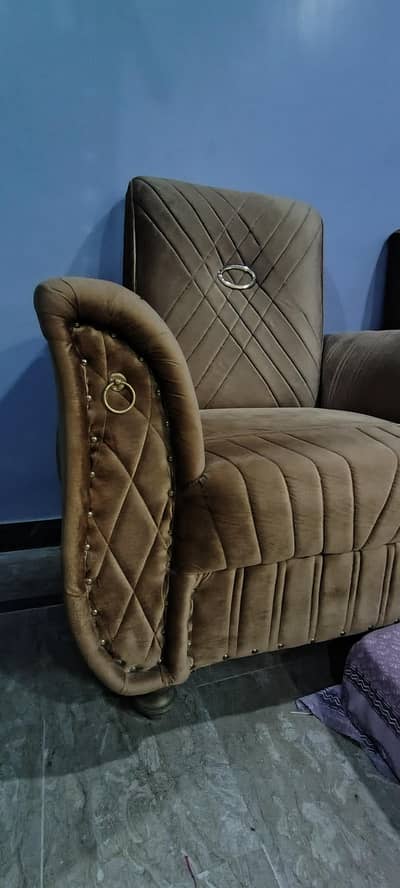 sofa sat new urgent sale 7seter